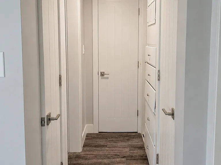 221 N Quince St — Photo 5