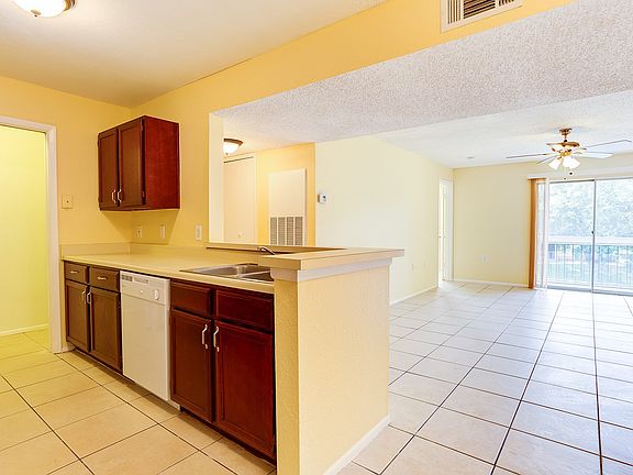 2nd image of 5283 Images Cir APT 301