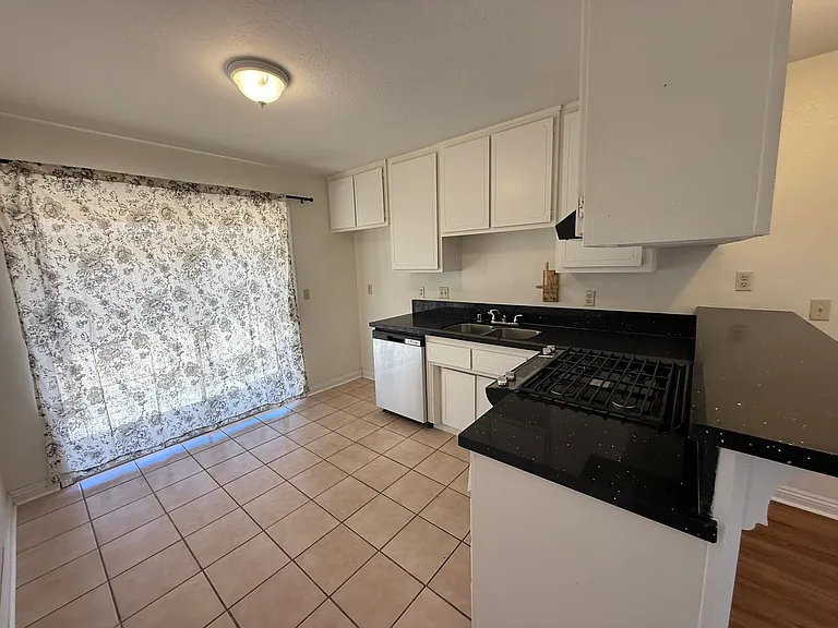 20788 Thunderbird Rd — Photo 22