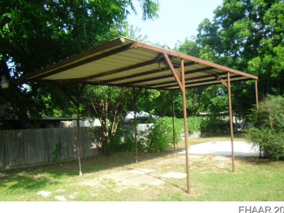 3rd image of 315 N Avenue J
