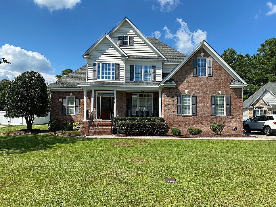 1st image of 1267 Naples Dr