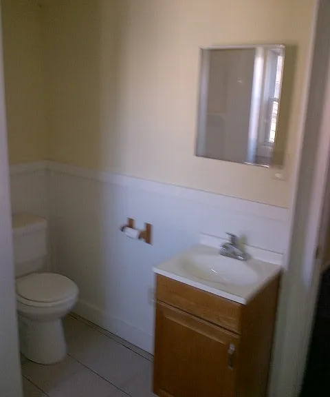 2219 Wilder St — Photo 6