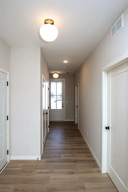 212 Century Ln — Photo 3