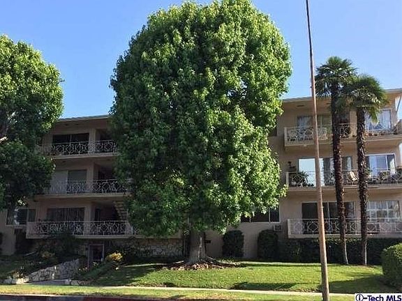 2nd image of 103 W Mountain St APT B