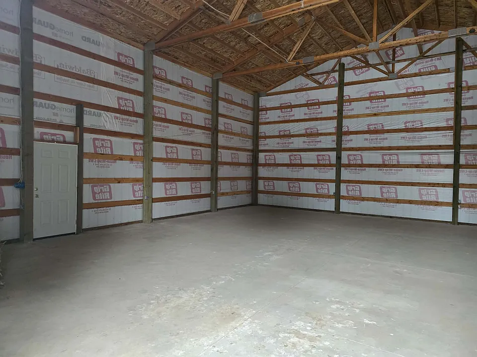 Building Photo 3