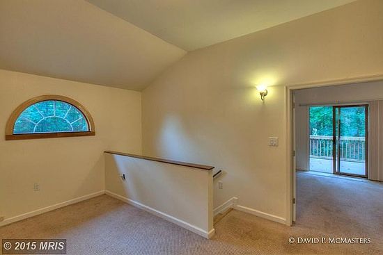 4th image of 16 Gingerbread Ln