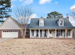 3880 Cypress Plantation Dr, Olive Branch, MS 38654