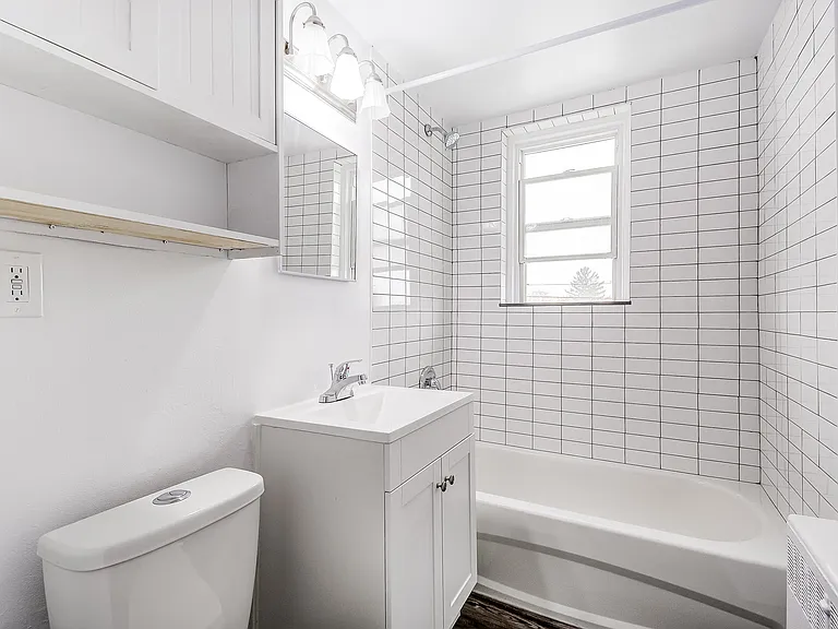 385 Concession St #6 — Photo 6