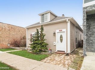 6814 26th St, Berwyn, IL 60402