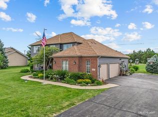 6217 Polo Club Dr, Yorkville, IL 60560