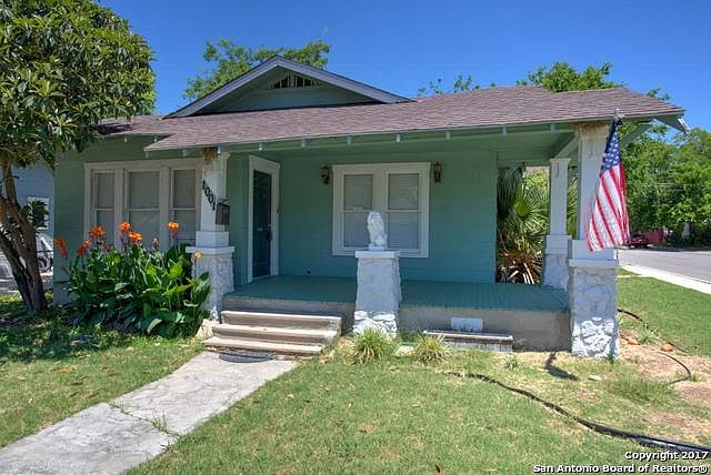1st image of 1001 McIlvaine St
