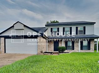 3714 Ginger Ln, Pearland, TX 77581
