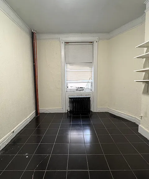 381 Baldwin Ave #1A — Photo 4