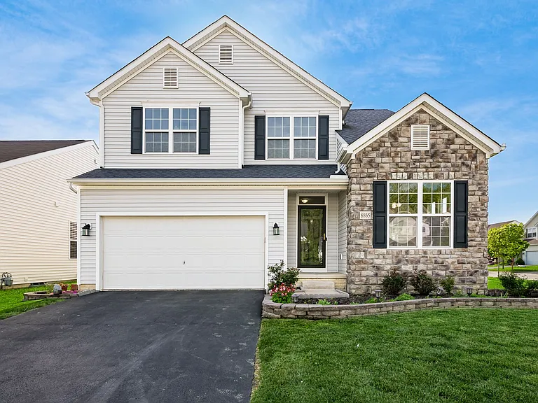 8865 Sweetshade Dr — Photo 2