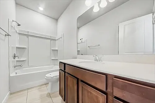 4 bed, 1580 sqft, $2,499 — Photo 4