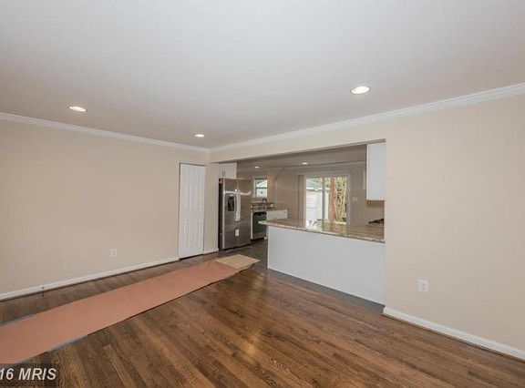 5th image of 1307 Gilbert Pl
