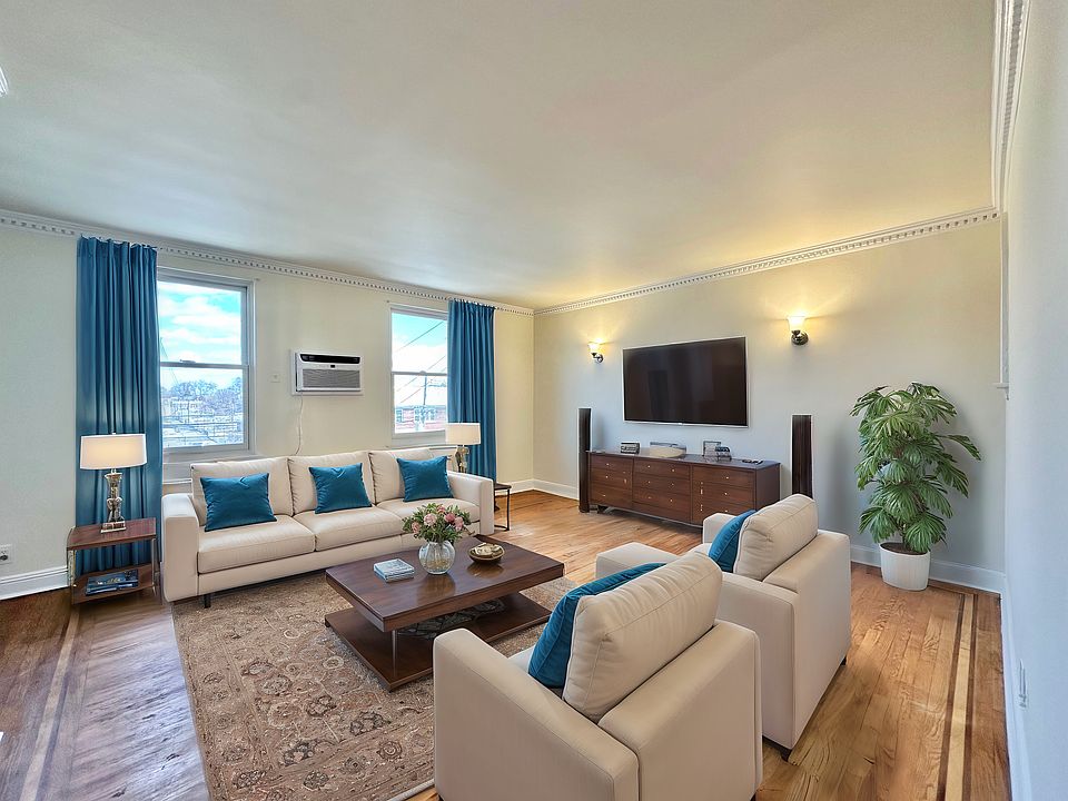 1st image of 47-08 Ditmars Blvd #3