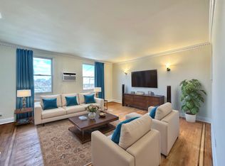 47-08 Ditmars Blvd #3, Astoria, NY 11105