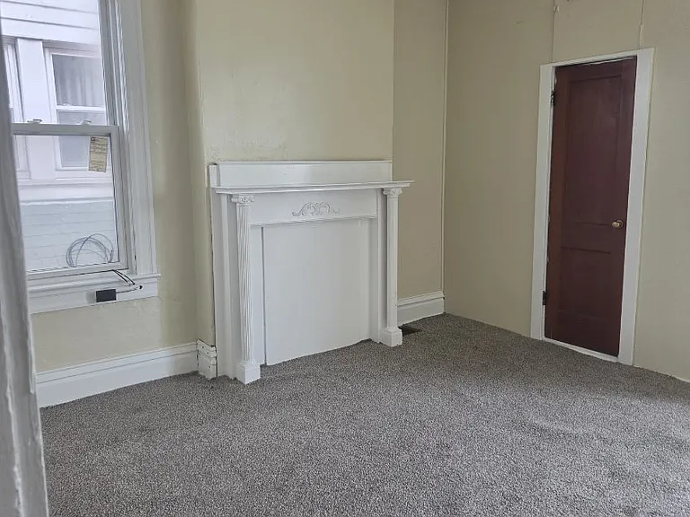 310 Maryland Ave — Photo 34