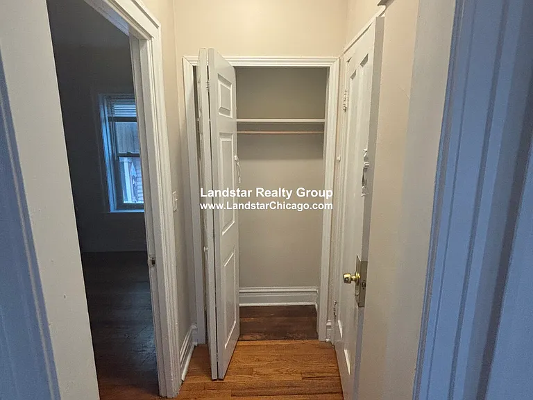 828 Reba Pl #1S — Photo 16