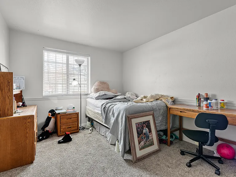 718 W 1720 N #227 — Photo 5