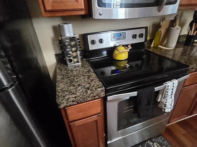 2231 Whitaker St — Photo 20