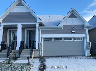 11 Golf Links Dr, Loyalist, ON K0H 1G0