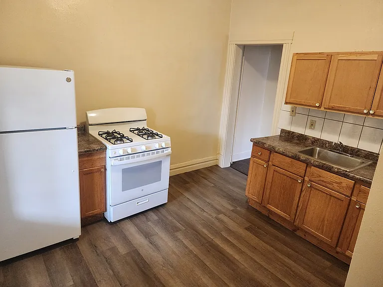 6527 S Kimbark Ave #1R — Photo 9