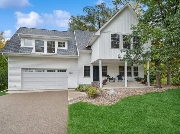 6205 Wooddale Ave, Edina, MN 55424