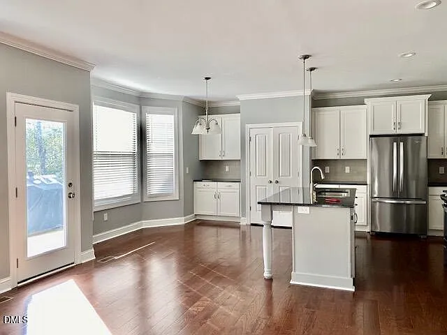 28 Grandwood Cir — Photo 8