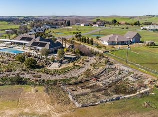 13270 Grape Arbor Rd, Oakdale, CA 95361