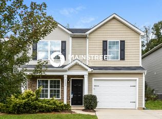 4455 Oak Pointe Dr, Winston Salem, NC 27105