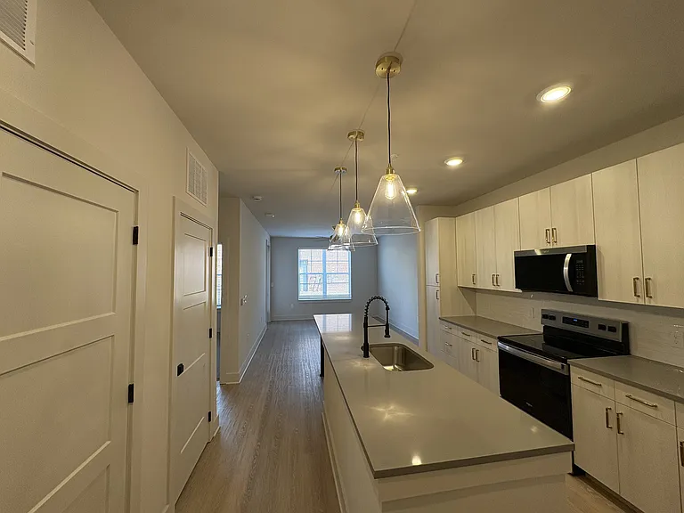 District on the Etowah Apartments — Photo 410