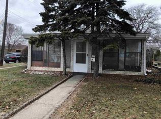 905 E Woodward Heights Blvd, Hazel Park, MI