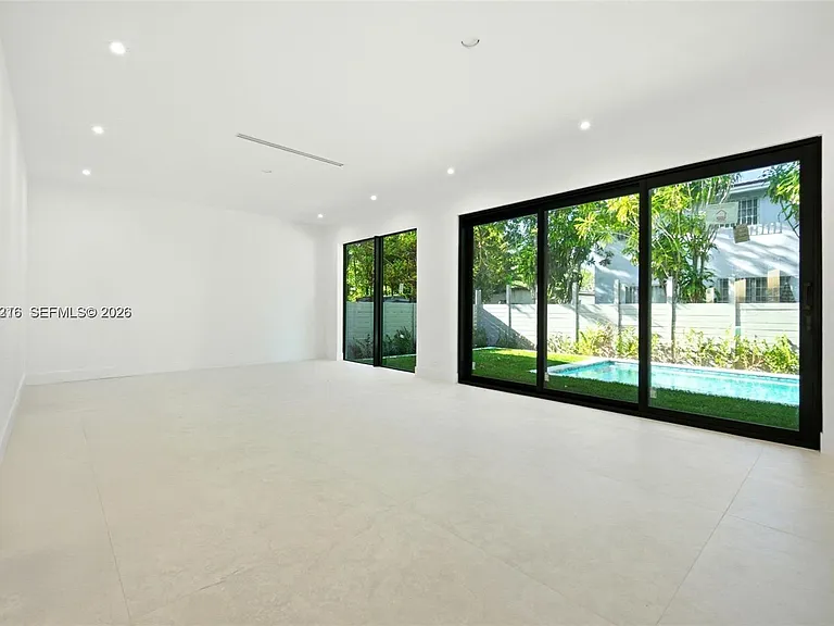 3545 Florida Ave — Photo 6