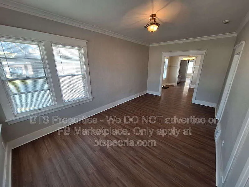 3 bed, 1.0 bath, 1100 sqft, $1,175 — Photo 2