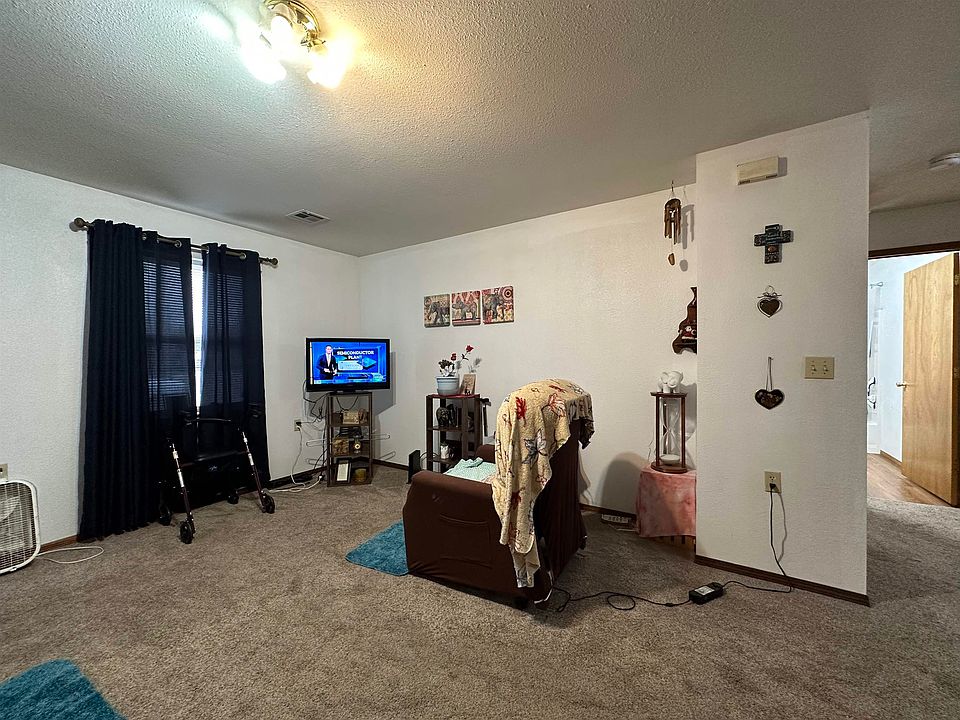 330 N Main St, Burden, KS 67019 Zillow