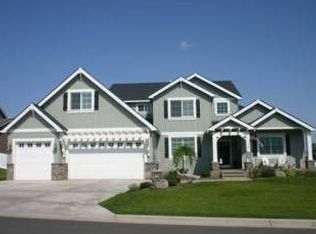 17221 E Rosemont Ln, Greenacres, WA 99016