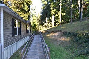 2nd image of 916 Osage Dr