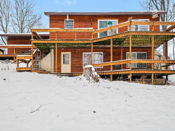 67747 Thunderbird Dr, Sturgis, MI 49091