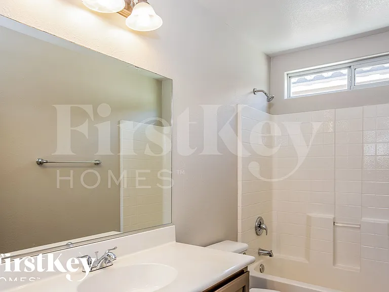 6109 Casa Antiqua St — Photo 17