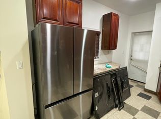 114 Essex St Floor 1, Brooklyn, NY 11208