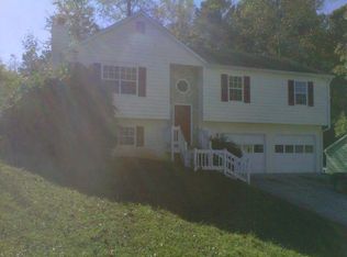 7340 Hunters Ridge Dr, Douglasville, GA 30134