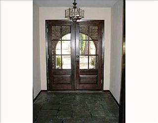 2nd image of 404 Weldon Park Dr