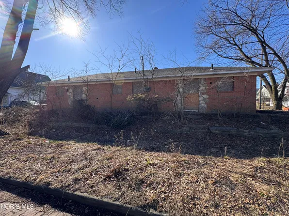 535 Carlton St, Toledo, OH 43609