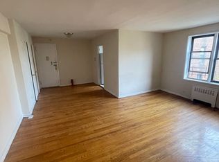 (Undisclosed Address), Jamaica, NY 11435