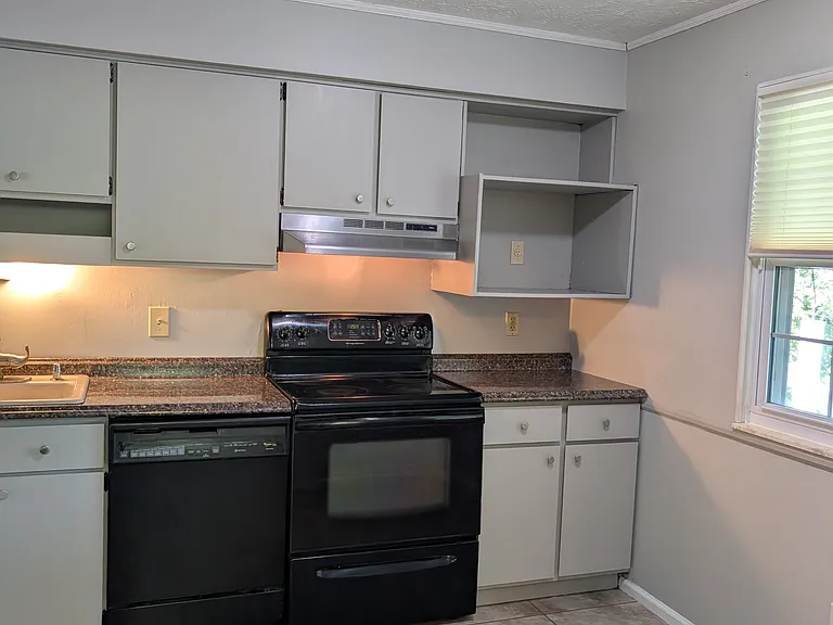 12074 Freestone Ct — Photo 4