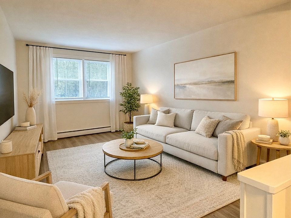Living Room: