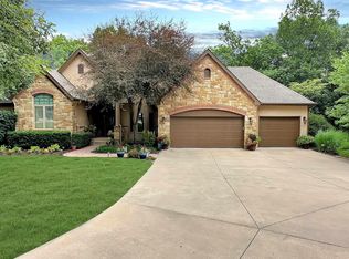 3403 NW 34th Ct, Topeka, KS 66618