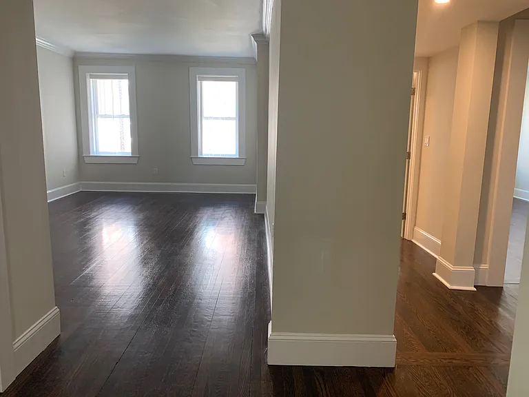 12 Short St #5 — Photo 5